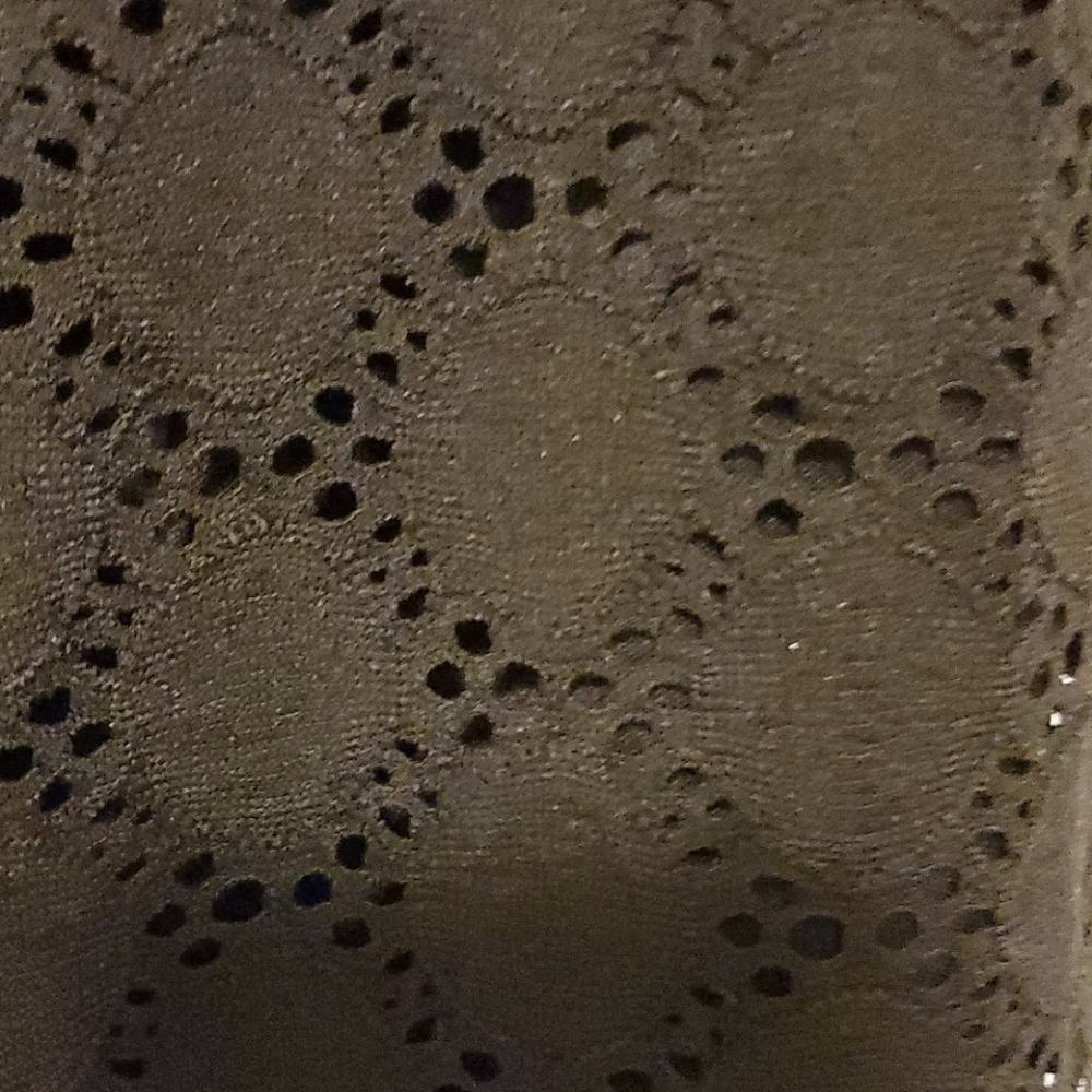 Black sleeveless dress - Picture 2 of 3